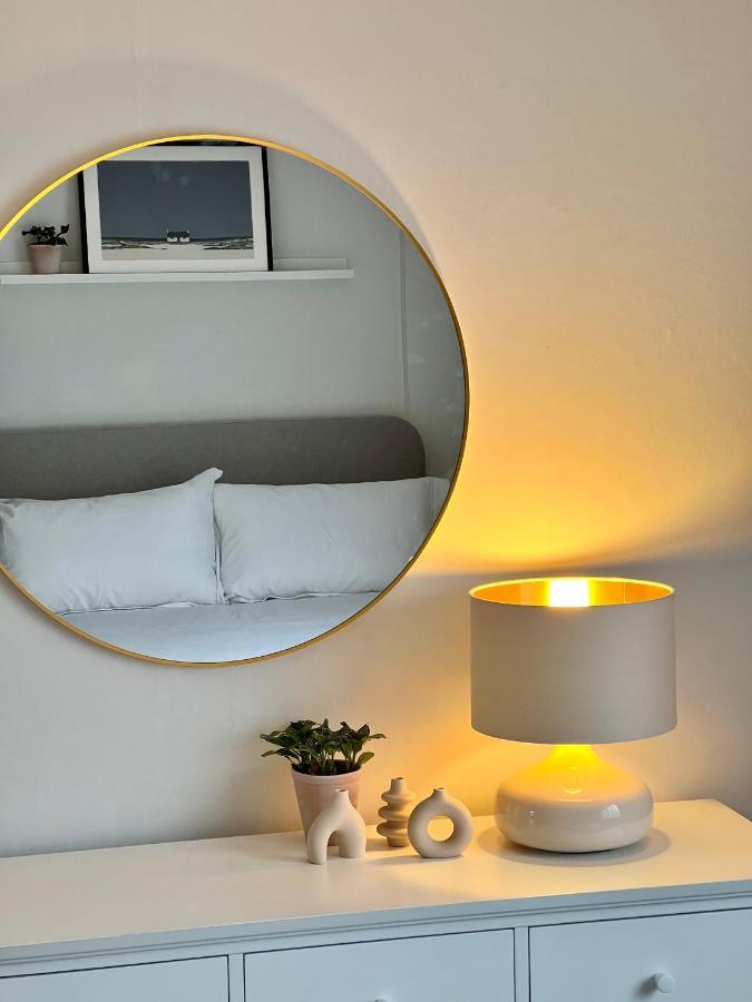 House With Garden And Parking 15 Min To City Center Edimburgo Exterior foto